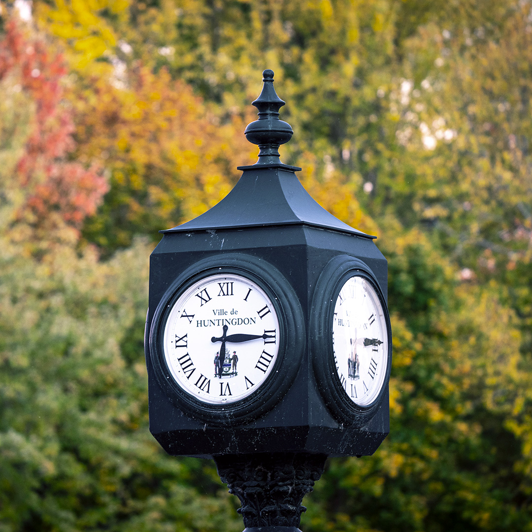 Huntingdon clock
